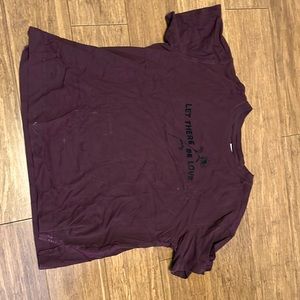 T-shirt with velvet lettering “let there be love”